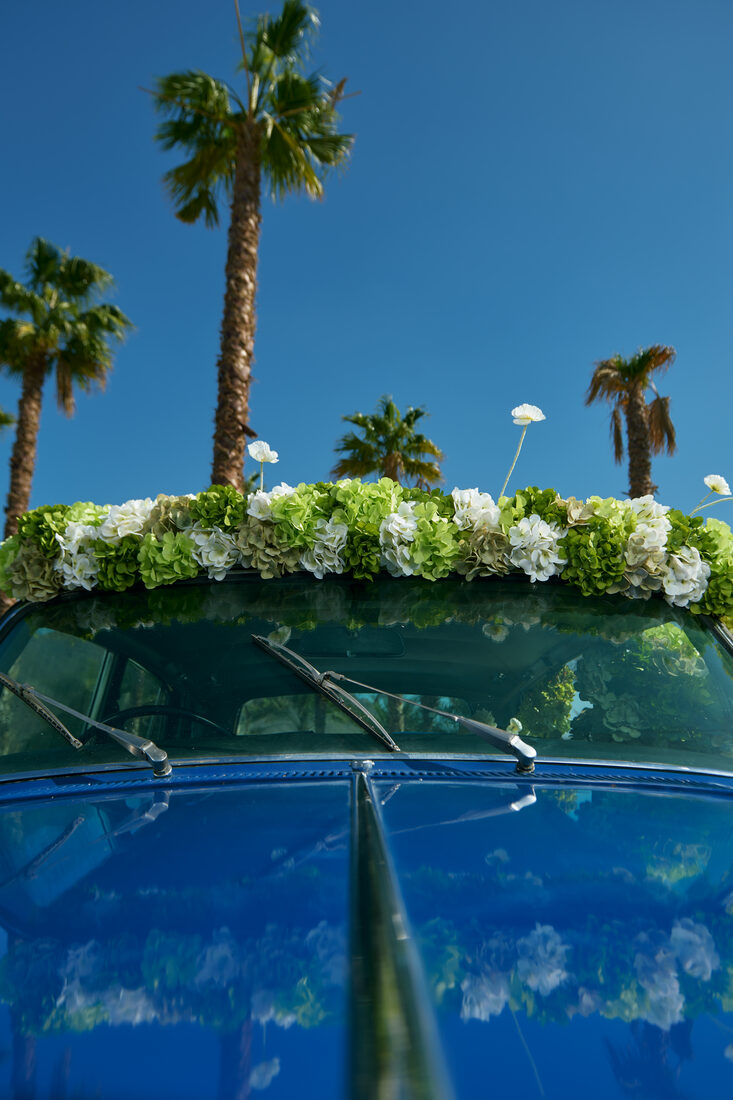 Wedding flower arrangement by Flower Corner, Sharjah